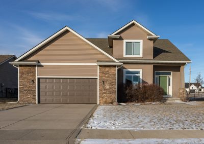 804 NW Reinhart Drive